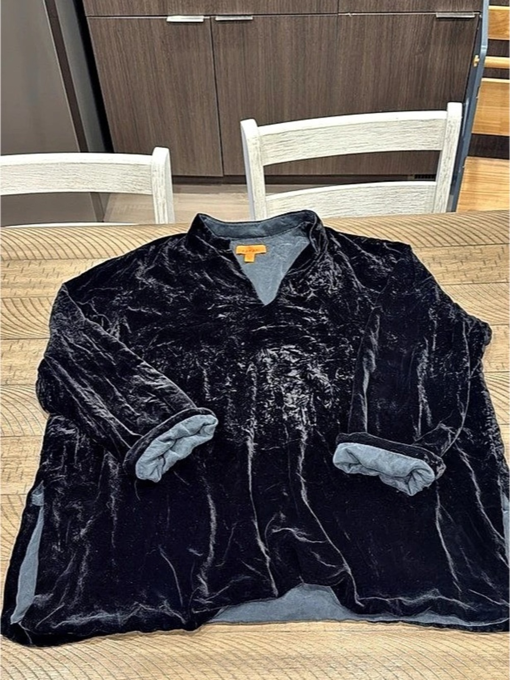 Harari Black Velvet Size 2x